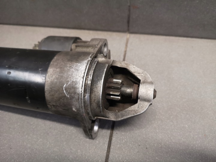 фото №13, Стартер vw passat b5 077911823e