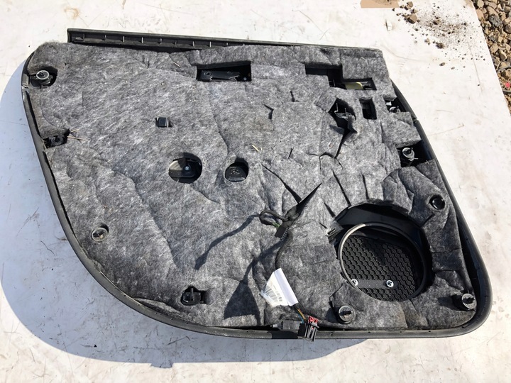 фото №3, Обивка боковина дверь правые зад audi a8 d4