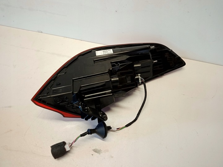 фото №9, Kia x-ceed лампа зад led 92401j7350 92402j7350 92403j7350 92404j7350 19-24