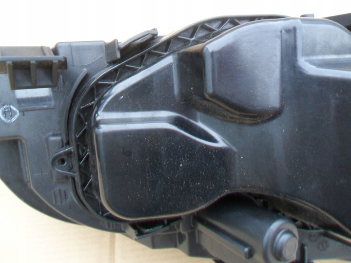 фото №14, Ford focus mk2 рестайлинг фара левый лампа перед