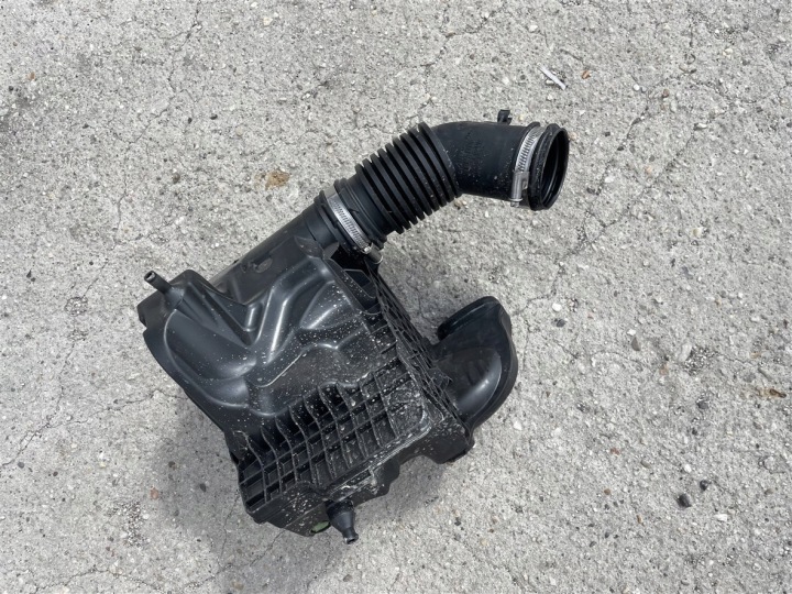 фото №5, Корпус фильтра воздуха 1.3 tce 16500006427r renault kangoo 4 iv townstar