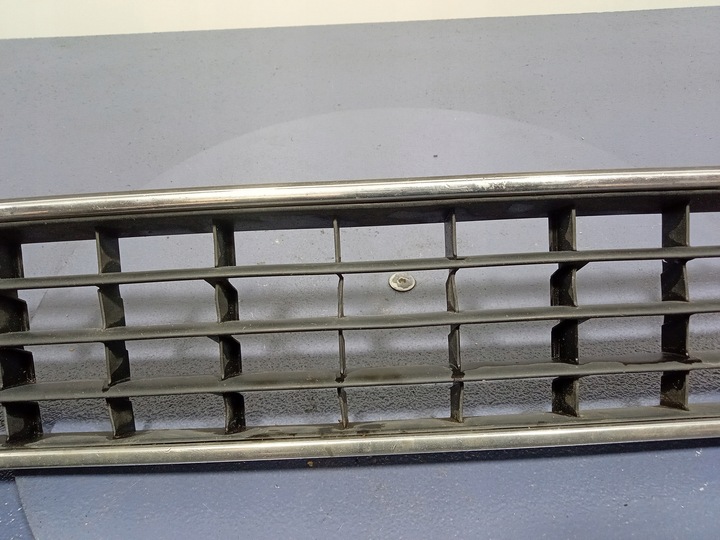 фото №9, Audi a6 s6 c5 4.2 решётка бампера перед 4b3807647