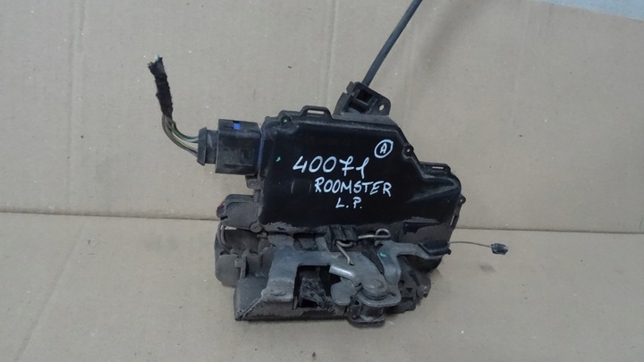 фото №2, Roomster замок дверь левый перед 8 pin