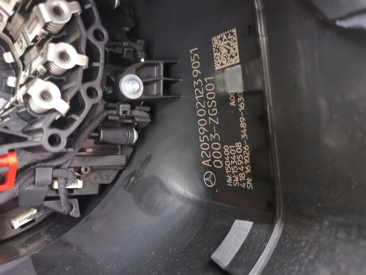 фото №14, Mercedes w205 c205 a2059002123 перемикач стрічка ідеальна справна