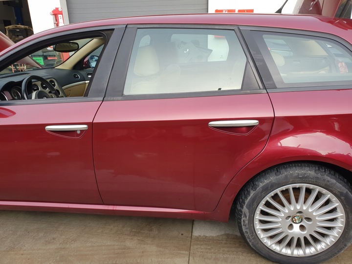 фото №1, Alfa romeo 159 sw універсал двері ліві задні 583/a