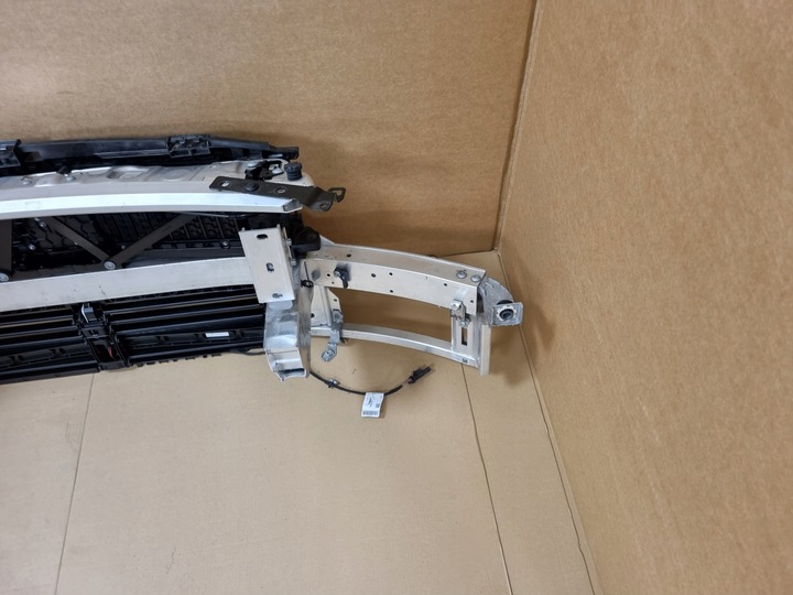 фото №10, Mercedes c-klasa w206 206 pas переднее усилитель a2066200000