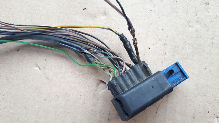 фото №9, A6 c7 4g штекер разъём лампы полный led 15 pin