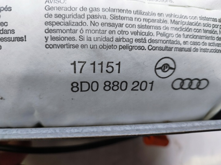 фото №10, Audi a4 b5 подушка подушка безопасности пассажира 8d0880201