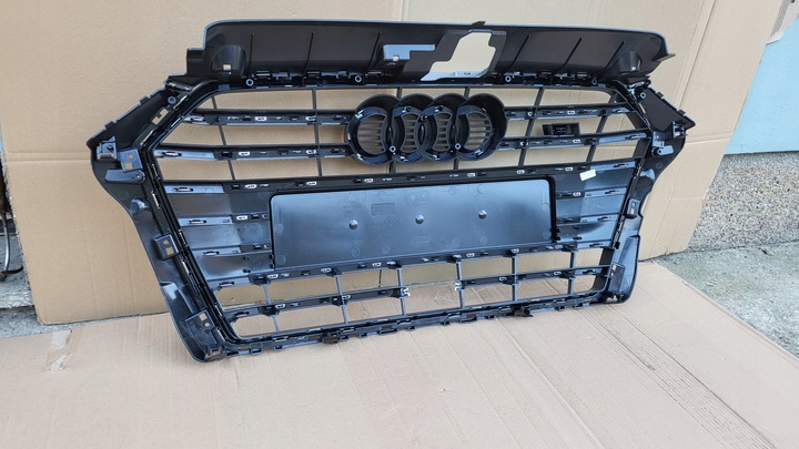 фото №11, Решітка радіатор решітка радіатора audi s3 8v рестайлінг 16-20 радар оригінальний номер 8v3853651ae новий !!!