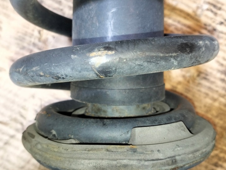 фото №12, Амортизатор перед audi a4 b6 2.5 tdi kyb 341845