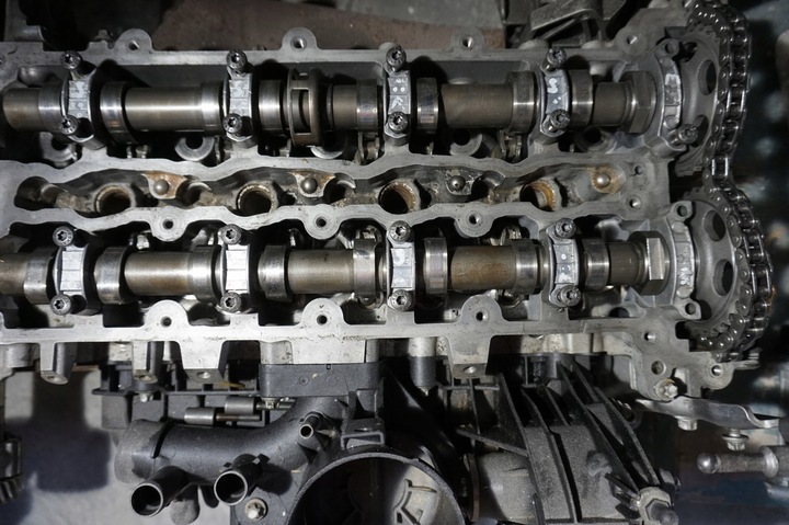 фото №1, Головка комплектна mercedes sprinter 906 2.2 cdi om 651.955 r6510160201