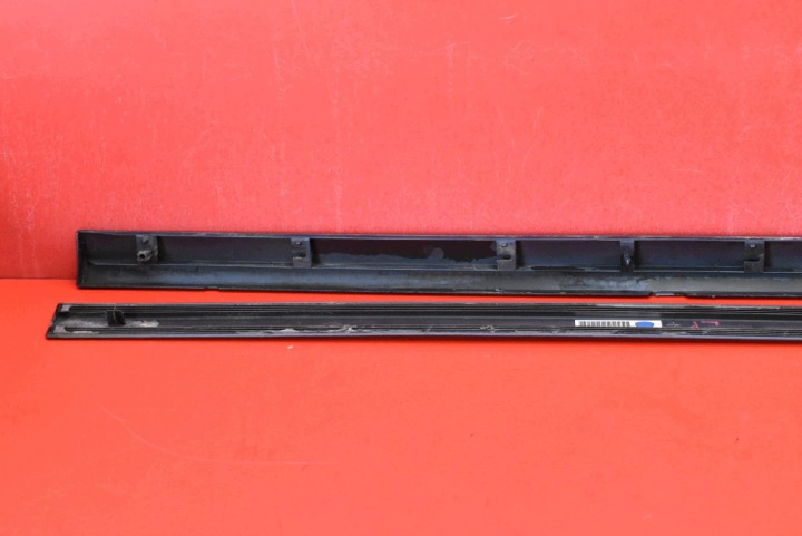 фото №13, Молдинг двері ліві перед 466-46 08620164 volvo v50 03-11