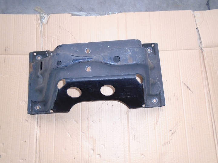 фото №2, Vito 639 рестайлинг лапи кронштейн коробки 6392400601