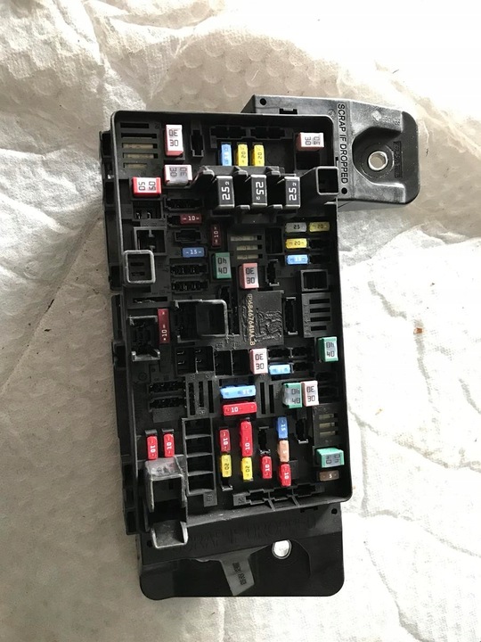 фото №1, Dodge ram 2019-2022 предохранители коробка