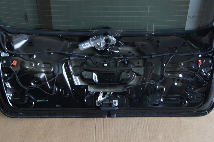 фото №10, Gd audi a4 b9 рестайлінг зад кришка лампи універсал ly9t