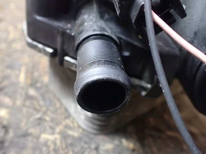 фото №6, Корпус фільтра масла renault grand scenic iii 11r 1.6 dci 152085948r