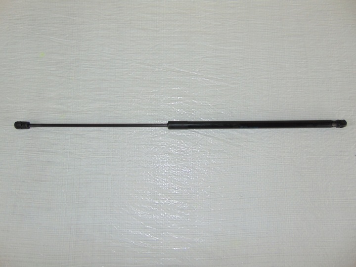 фото №1, Vw passat b8 телескоп амортизатор капота 3g0823359