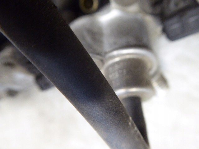 фото №10, Ford escort mk7 95-00 коллектор всасывающий дроссельная заслонка планка впрыскивающий 1.6 16v