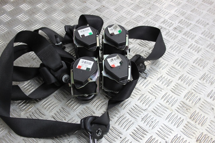 фото №1, Mercedes b w245 комплект ремней безопасности 2011r