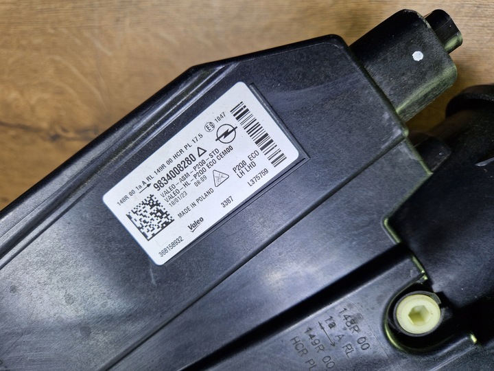 фото №8, Opel mokka ii b лампа перед передня ліва led 9834008280