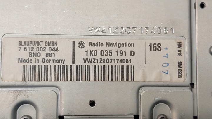 фото №7, Радиопроигрыватель passat b6 1.9 tdi 1k0035191d