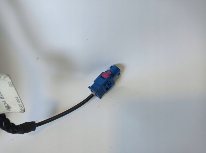 фото №7, Лампа освітлення кабіни mercedes w204 a2048702758