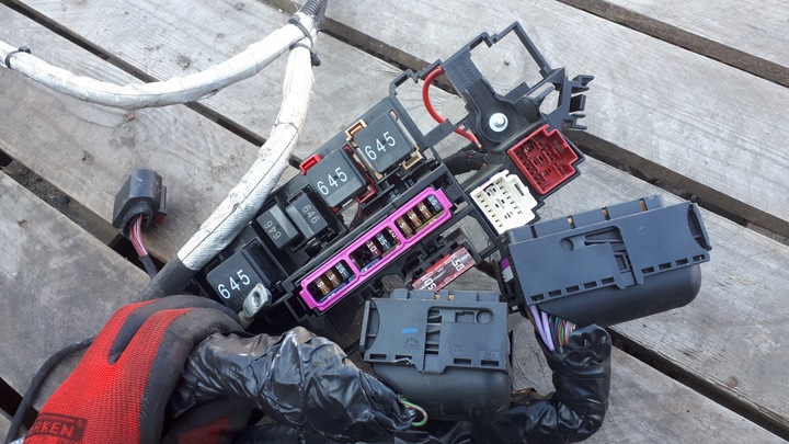 фото №9, S4 b8 рестайлінг установка джгут двигуна 3.0 tfsi s5