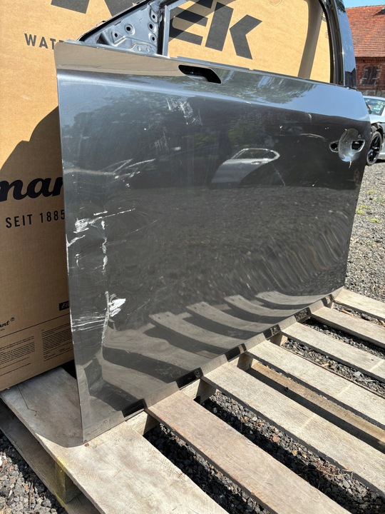 фото №3, Дверь левая передние перед mazda 3 iv bcjhp9010