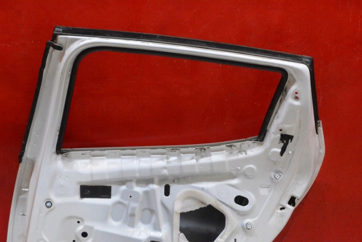 фото №14, Дверь правая зад задние белый renault clio 4 iv 5d hb рестайлинг 16-19