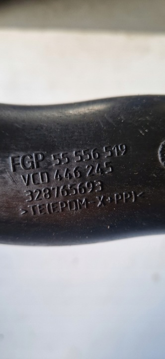 фото №8, Трубка  труба шланг интеркулер oem номер 55556519 opel signum vectra c 3.0 cdtii