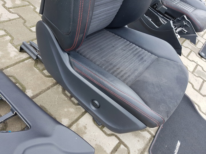 фото №11, Mercedes cla w117 13r- sedan сидіння шкіряні алькантара диван європа