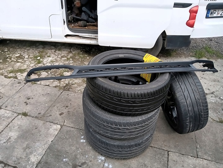 фото №10, Audi a6 s6 c8 4k спойлер диффузор накладка бампера зад заднее 4k0807521d