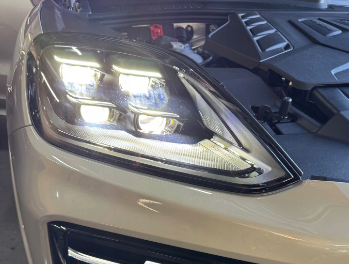 фото №13, Праве фара porsche cayenne iii 9y gts повний led/matrix 9y0941060m