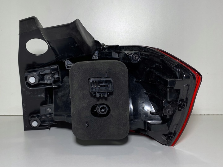 фото №5, Лампа задняя passat b8 универсал рестайлинг 3g9945095f левая