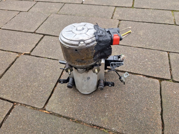 фото №9, Citroen c5 i насос подвешивание h2+ 9643373480 9636713880 01-2008