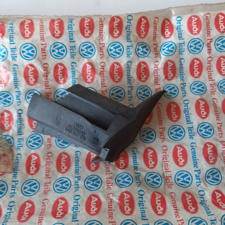 фото №1, Audi foka 8a0837175 прокладка дверь перед левый