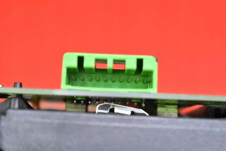 фото №8, Лампа освещение интерьера перед 9483553 volvo s80 1 i 98-06