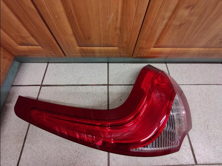 фото №1, Лампа задня зад volvo xc60 i led 08- 89075234