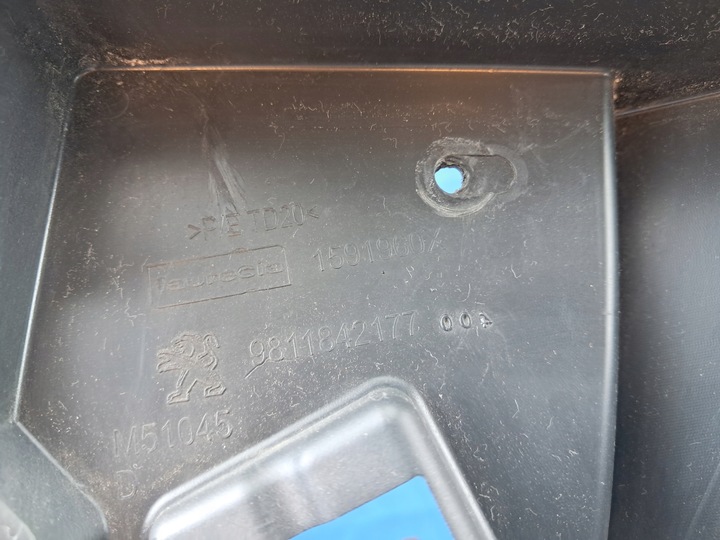 фото №8, Peugeot expert iii ползун бампера правые перед переднее 9811842177