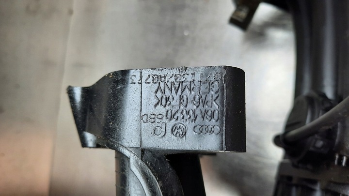 фото №11, Коллектор всасывающий vw golf v 1.6b 07r 06a133185ls