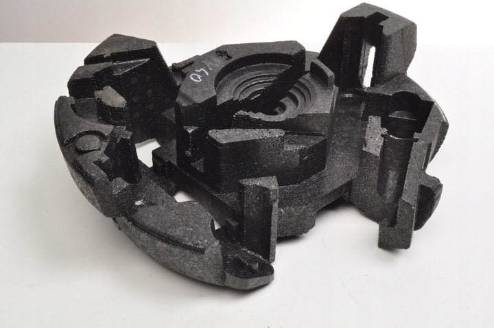 фото №11, Volvo v40 ii набор домкрат подъемник ключ ушко 31381882 31381637 31362159