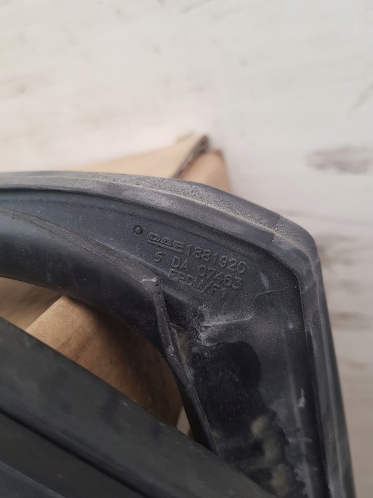 фото №3, Daf xf 106 прокладка стёкла дверь