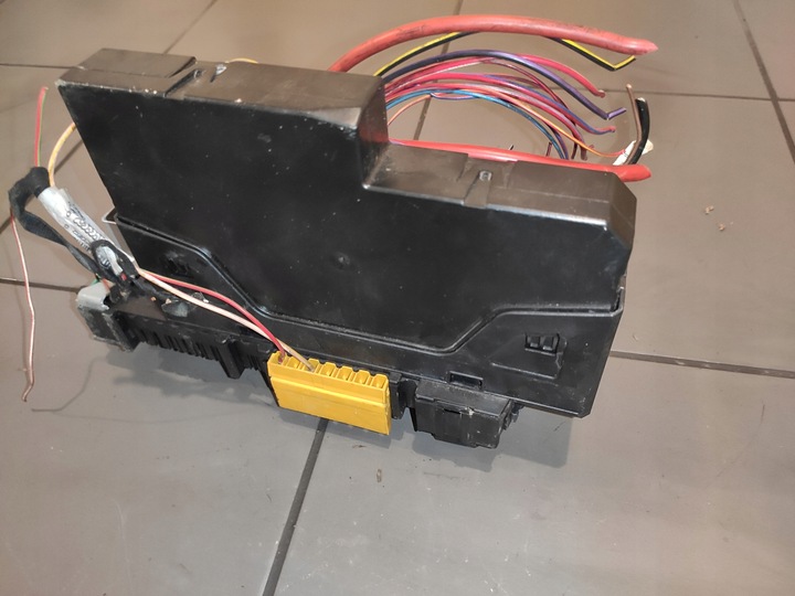 фото №5, Mercedes c-klasa w204 коробка предохранителей модуль sam a2049000902 bdb