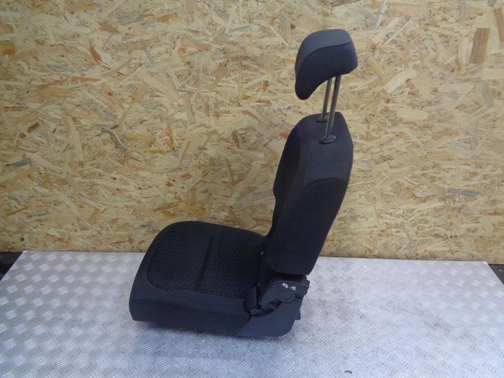 фото №5, Сидіння диван праві зад задній skoda yeti 5l 2009-