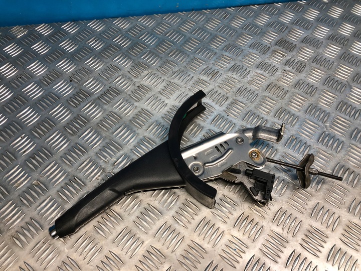 фото №1, Seat ibiza iv 6j 1,4 16v mpi важіль гальма ручного 6j0711461b