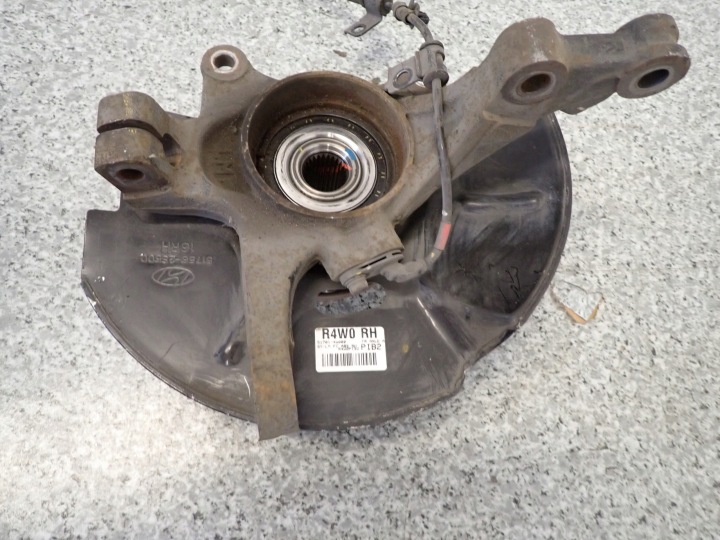 фото №6, Hyundai ix35 поворотный кулак передняя правая привод wodorowy 51701-4w000