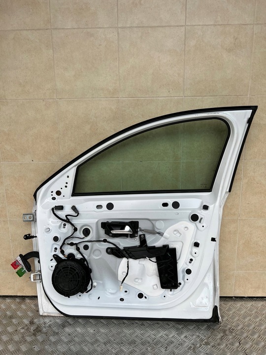 фото №4, Двері праві комплектні opel corsa f