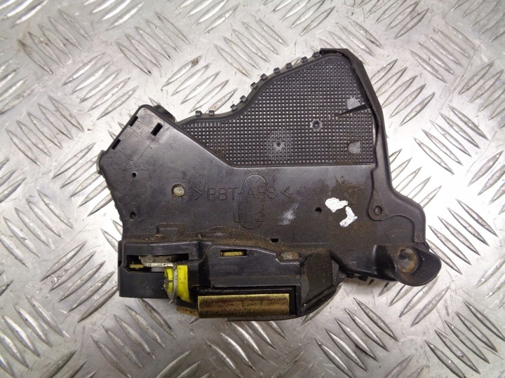 фото №1, Замок дверь левый перед toyota avensis t25