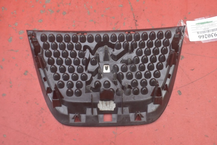 фото №6, Решітка решітка чорна 9685973077 peugeot 3008 1 i 10-13