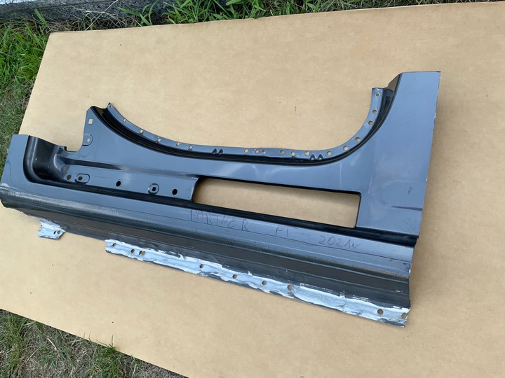 фото №2, Поріг обшивка праві зад peugeot partner berlingo 4